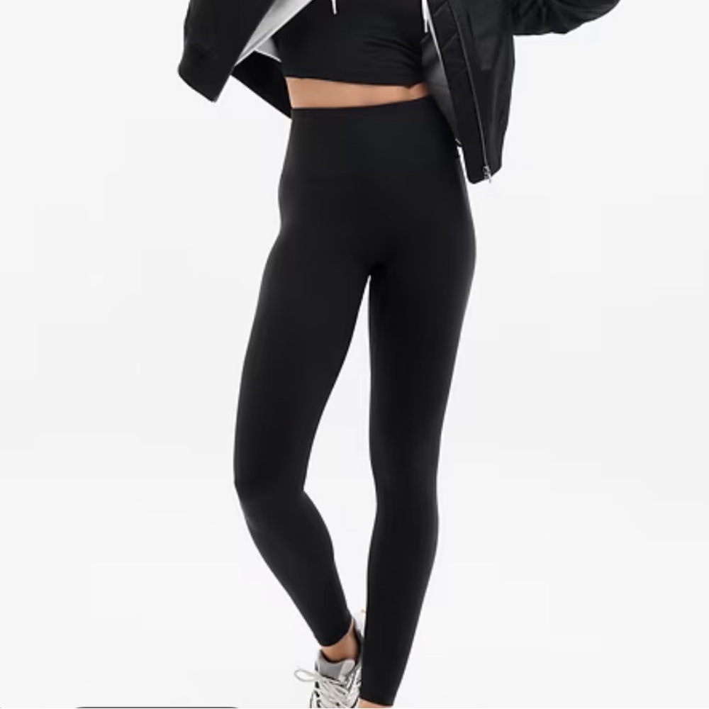 NWT Black Athleta Elation No Rise Tight